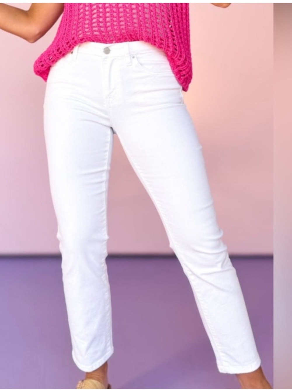 NWT MICA STRAIGHT LEG ANKLE LENGTH JEANS MICA ARE THE BEST